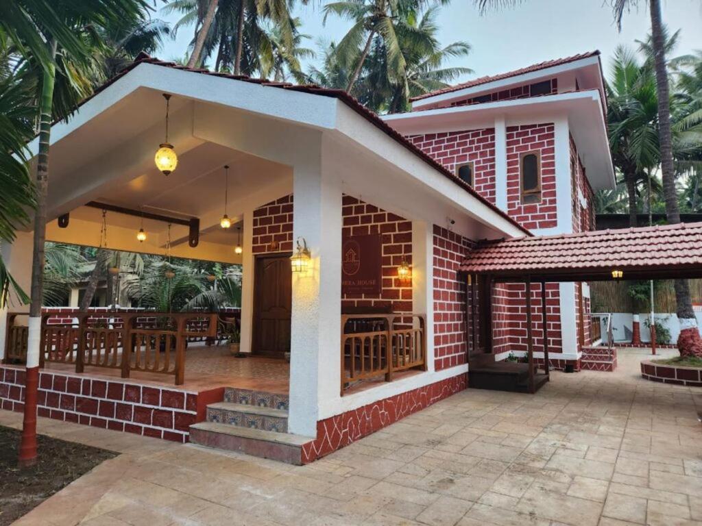 アリバグ The Chira Houseヴィラ エクステリア 写真